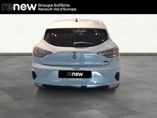 Renault Clio image 9