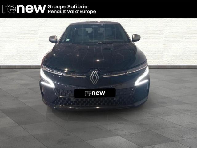 Renault Mégane E-Tech image 4