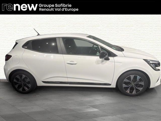 Renault Clio image 6