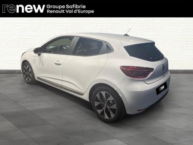 Renault Clio image 9