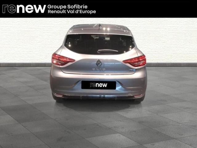 Renault Clio image 6