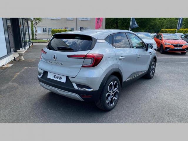 Renault Captur image 1