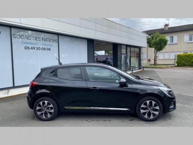 Renault Clio image 2