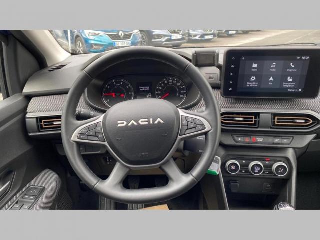 Dacia Sandero image 9