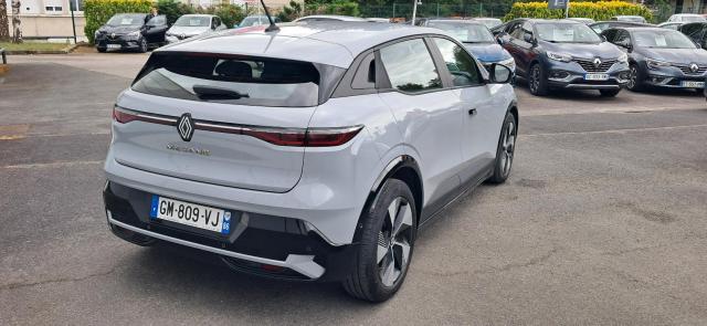 Renault Mégane E-Tech image 9