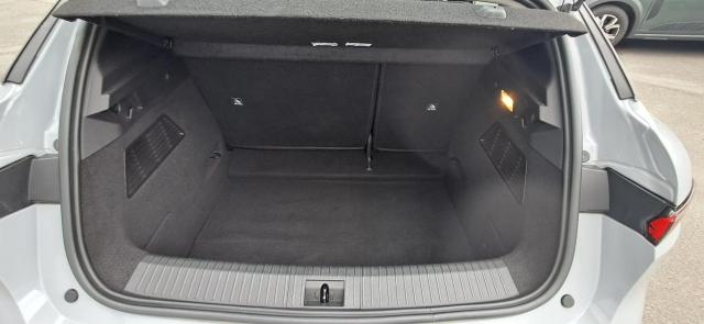 Renault Mégane E-Tech image 1