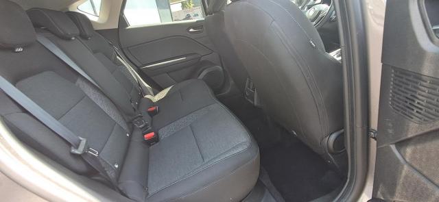 Renault Captur image 1
