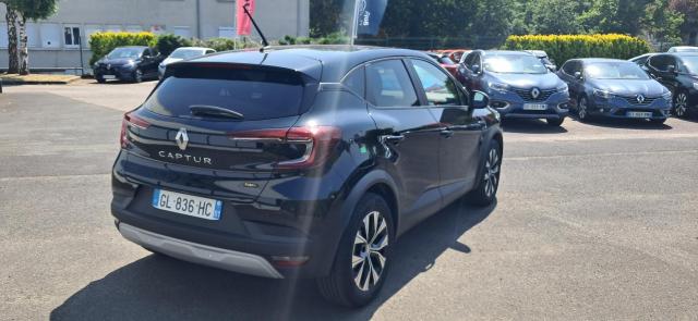 Renault Captur image 1