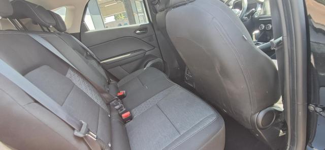 Renault Captur image 8