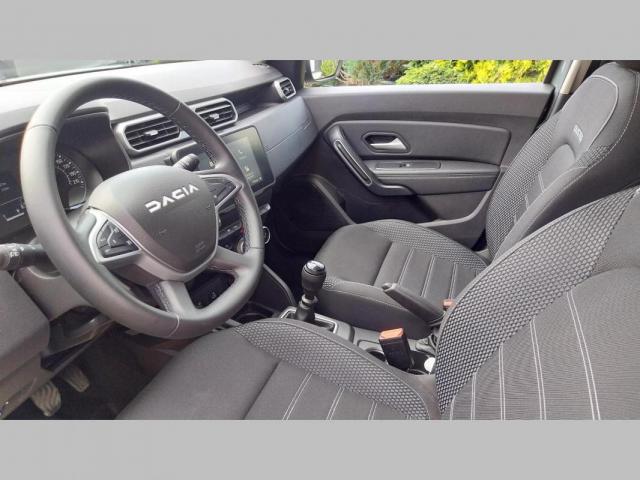 Dacia Duster image 6