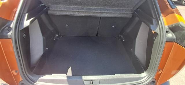 Peugeot 2008 image 9