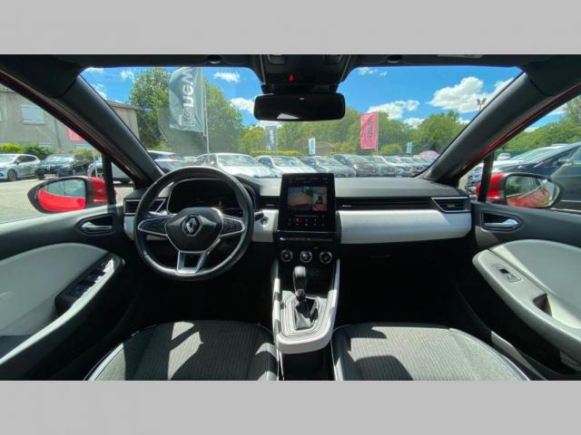 Renault Clio image 9