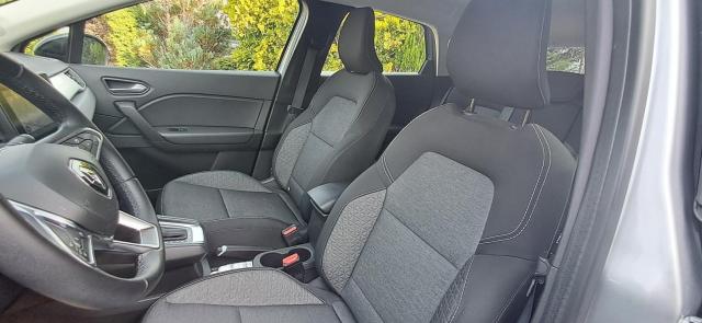 Renault Captur image 8