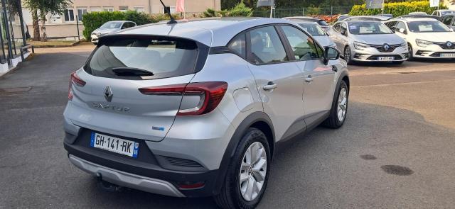 Renault Captur image 2