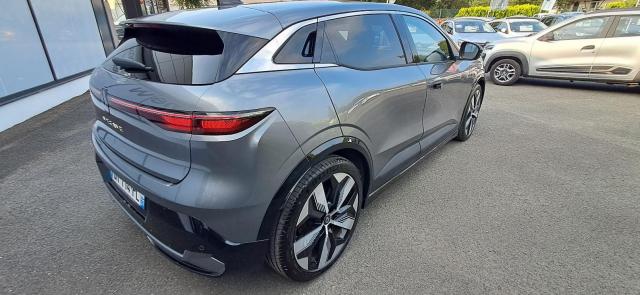 Renault Mégane E-Tech image 4