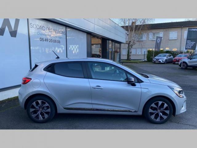 Renault Clio image 8