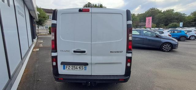 Renault Trafic image 1