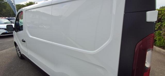 Renault Trafic image 9