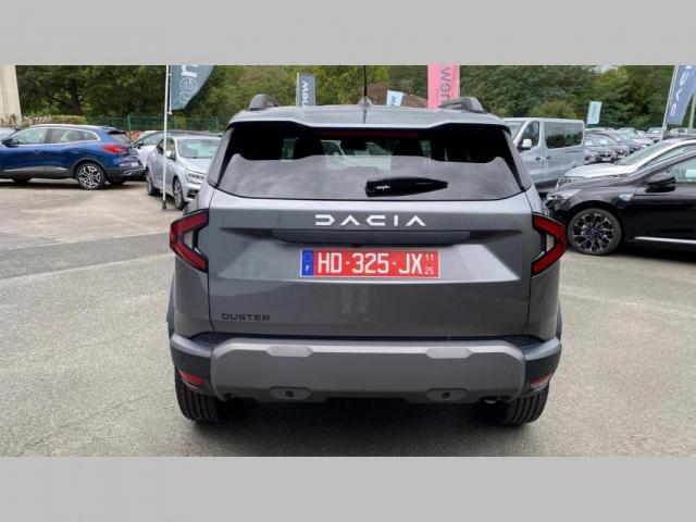 Dacia Duster image 1