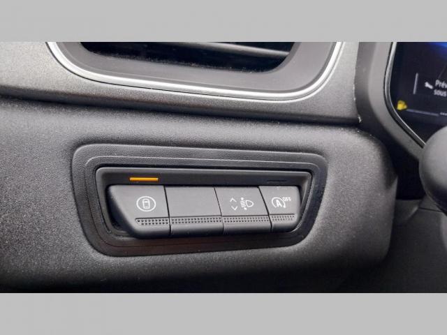 Renault Captur image 7