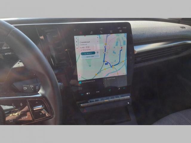 Renault Mégane E-Tech image 2