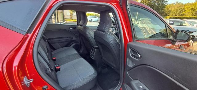 Renault Captur image 8