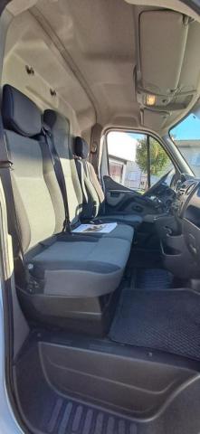 Renault Master image 2