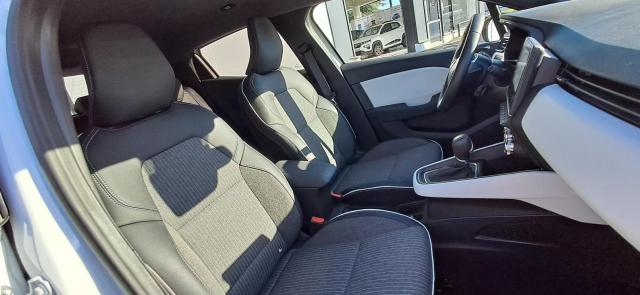 Renault Clio image 6