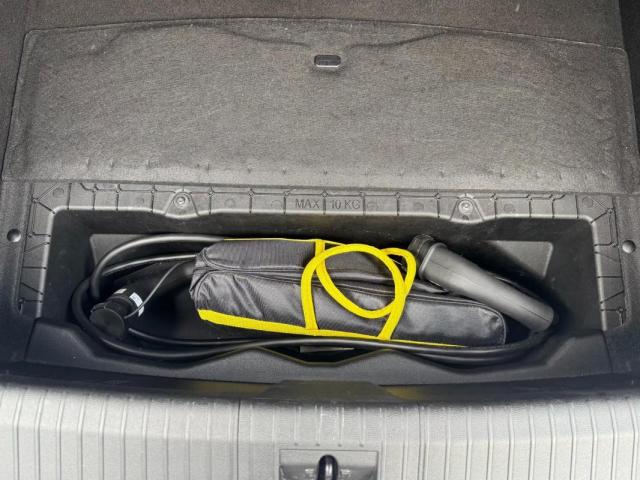 Renault Mégane E-Tech image 6
