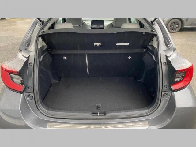 Toyota Yaris image 9