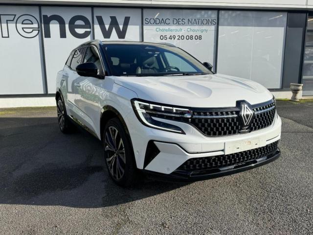 Renault Austral E-Tech Hybrid 200 Iconic