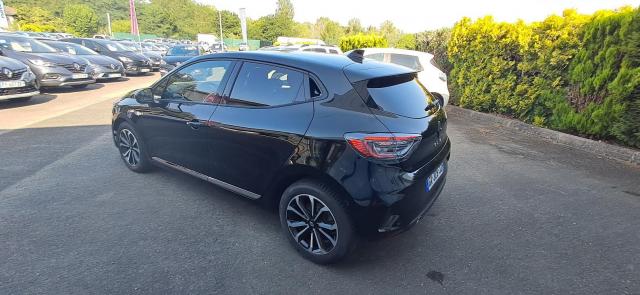 Renault Clio image 9