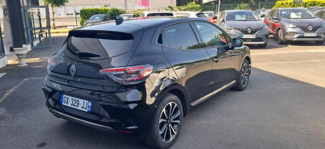 Renault Clio image 2