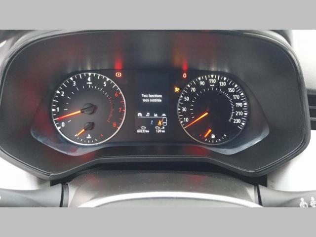 Renault Clio image 2