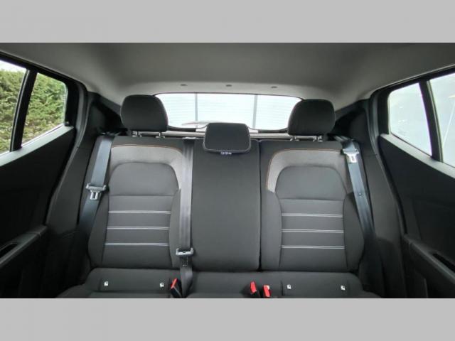 Dacia Sandero image 2