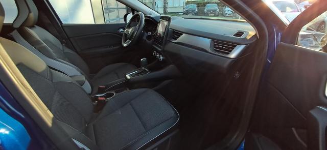 Renault Captur image 1