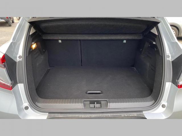 Renault Captur image 2