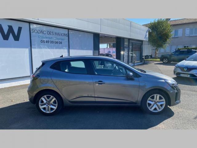 Renault Clio image 2