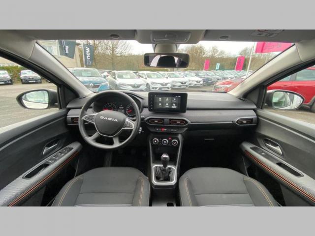 Dacia Sandero image 9