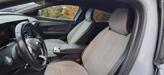 Renault Mégane E-Tech image 3