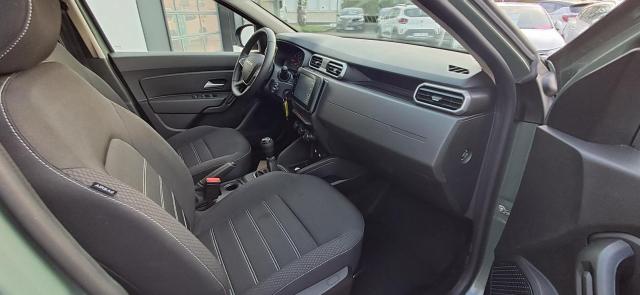 Dacia Duster image 9