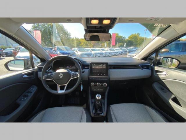 Renault Clio image 2