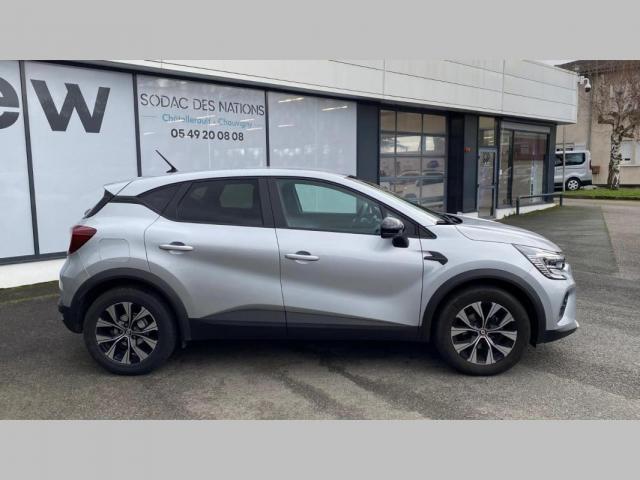 Renault Captur image 2