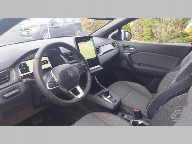 Renault Captur image 9