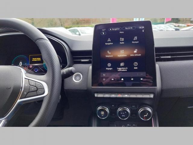 Renault Clio image 2