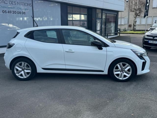 Renault Clio image 8