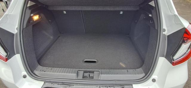 Renault Captur image 2