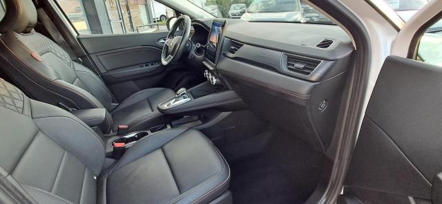 Renault Captur image 8