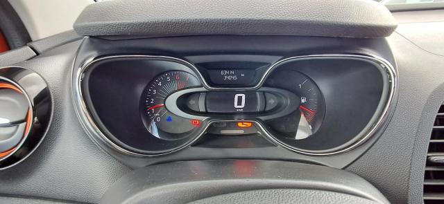 Renault Captur image 9