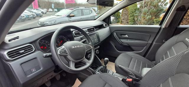 Dacia Duster image 1